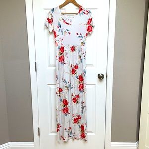 White floral maxi T-shirt dress